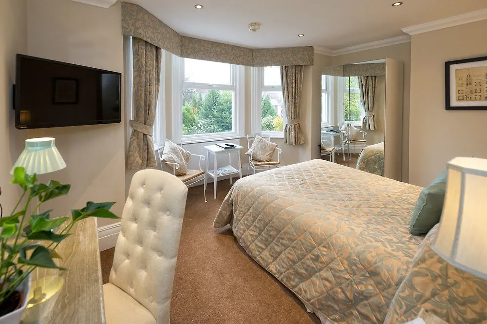 Hotel Cheshire Hospitality Ltd T\/A Lennox Lea Studios & Apartments Sale