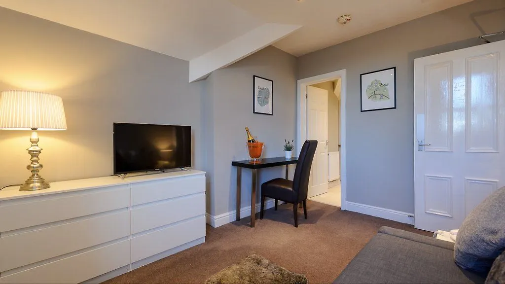 Hotel Cheshire Hospitality Ltd T\/A Lennox Lea Studios & Apartments Sale